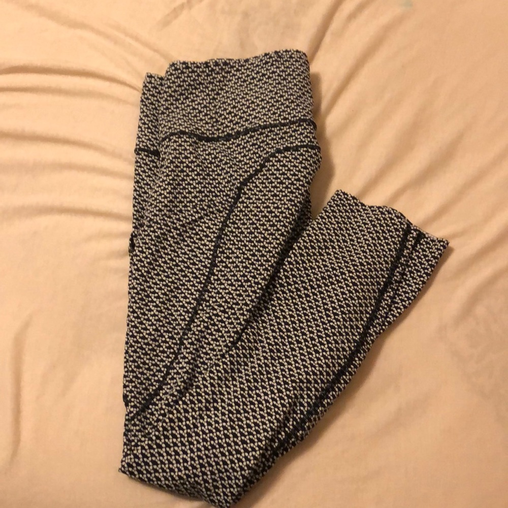 lululemon leggings!